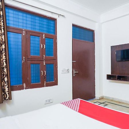 Hotel O Ratiram Palace By Wamson Kālkāji Devi Extérieur photo