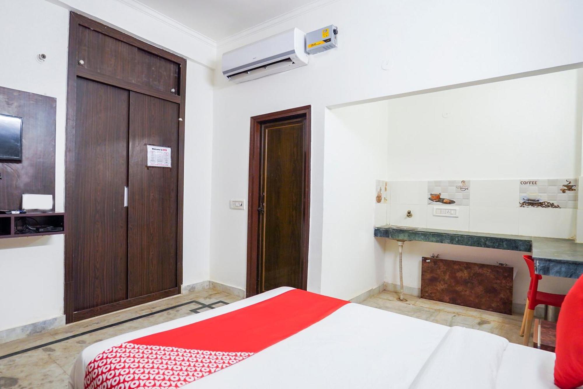 Hotel O Ratiram Palace By Wamson Kālkāji Devi Extérieur photo